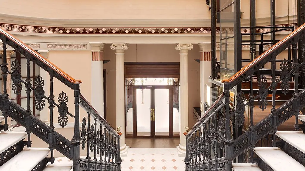 Hostal Oliva Barcelona Spain
