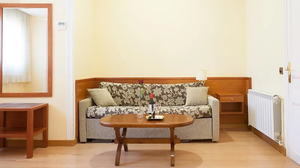 Hostal Oliva Barcelona Guest house