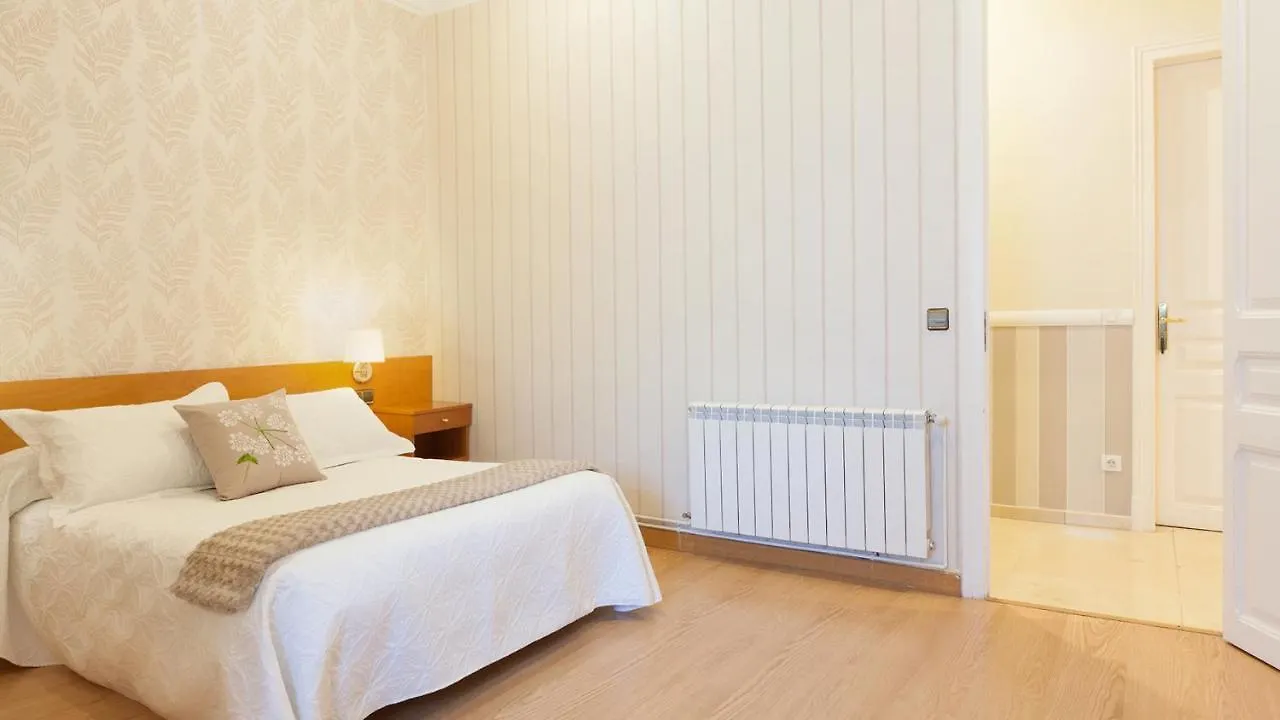 Hostal Oliva Barcelona Guest house