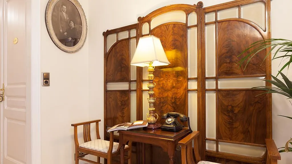 Guest house Hostal Oliva Barcelona